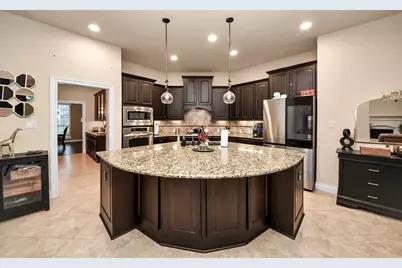 16211 Canova Hill Lane, Houston, TX 77044 - Photo 14