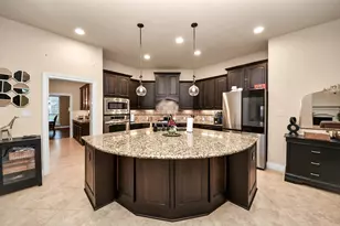 16211 Canova Hill Ln, Houston, TX 77044 - Photo 14