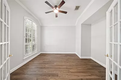 705 Hidden Oak Lane, Friendswood, TX 77546 - Photo 4