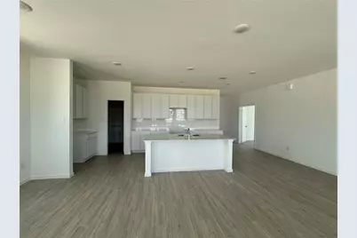 5411 Peacock Bass Drive, Baytown, TX 77521 - Photo 2