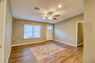21702 Island Lake Loop E, Humble, TX 77338 - Photo 10