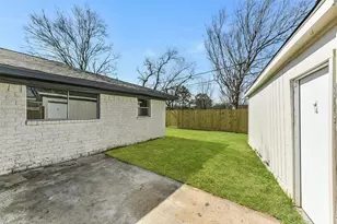 11022 Sageberry Dr, Houston, TX 77089 - Photo 26
