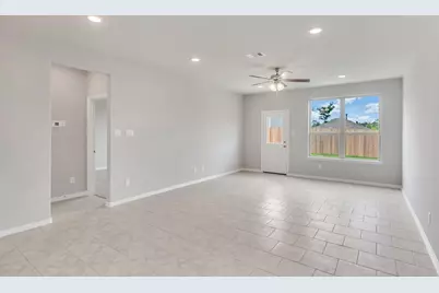 25727 Boxwood Hedge Ln, Tomball, TX 77375 - Photo 4