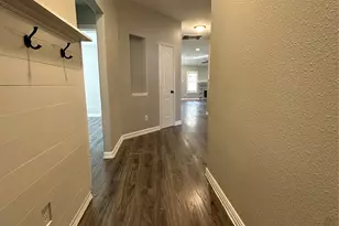 10310 Redwood Dr, Baytown, TX 77523 - Photo 2