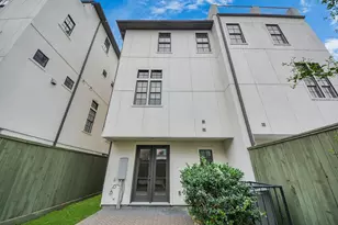 314 W Clay St, Houston, TX 77019 - Photo 44