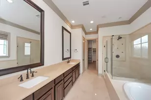 314 W Clay St, Houston, TX 77019 - Photo 30