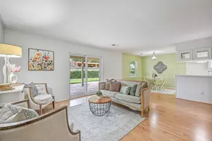 912 Oak Vista Ct, Friendswood, TX 77546 - Photo 2