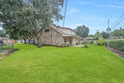 912 Oak Vista Court, Friendswood, TX 77546 - Photo 26