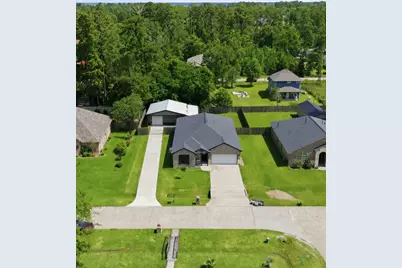 2102 Papoose Trail, Crosby, TX 77532 - Photo 1