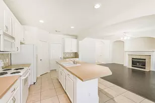 122 Cornflower Dr, The Woodlands, TX 77384 - Photo 8