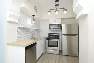 725 Broadway St, Galveston, TX 77550 - Photo 24