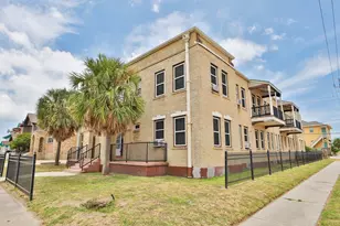 725 Broadway St, Galveston, TX 77550 - Photo 40