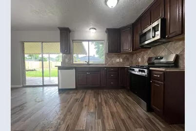 11826 Grapewood Drive, Houston, TX 77089 - Photo 6