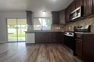 11826 Grapewood Dr, Houston, TX 77089 - Photo 6