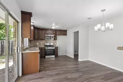 11826 Grapewood Drive, Houston, TX 77089 - Photo 8