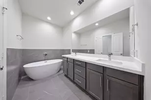 2309 Silva Park Ln, Houston, TX 77091 - Photo 6