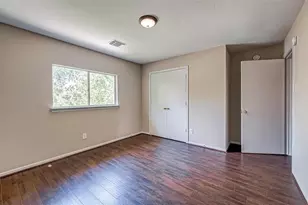 16510 Amy Ridge Rd, Houston, TX 77053 - Photo 30