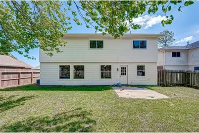 16510 Amy Ridge Road, Houston, TX 77053 - Photo 32