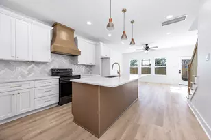 8598 Hoffman St, Houston, TX 77016 - Photo 1