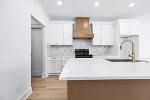 8598 Hoffman St, Houston, TX 77016 - Photo 6