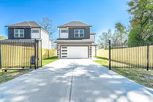 8598 Hoffman St, Houston, TX 77016 - Photo 4