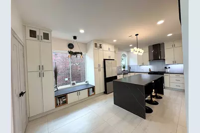 9822 Oak Point Drive, Houston, TX 77055 - Photo 14
