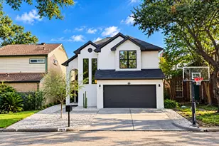 9822 Oak Point Dr, Houston, TX 77055 - Photo 46