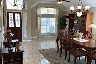 1142 Knoll Crest Ct, Sugar Land, TX 77479 - Photo 2
