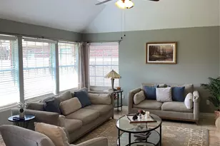1142 Knoll Crest Ct, Sugar Land, TX 77479 - Photo 6