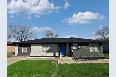 4218 Ester Street, Stafford, TX 77477 - Photo 2