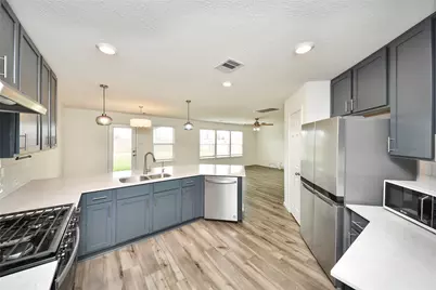 2916 Shimmer Edge Drive, Katy, TX 77493 - Photo 22