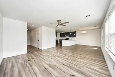 2916 Shimmer Edge Drive, Katy, TX 77493 - Photo 16