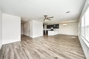 2916 Shimmer Edge Dr, Katy, TX 77493 - Photo 16