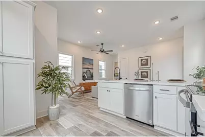 8405 Schneider Street #B, Houston, TX 77093 - Photo 4
