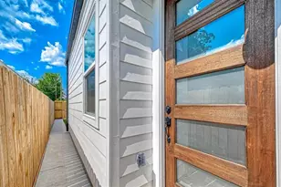 8405 Schneider St, Houston, TX 77093 - Photo 24