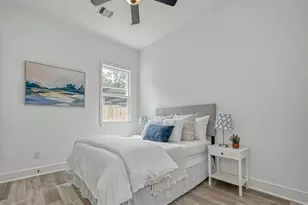 8405 Schneider St, Houston, TX 77093 - Photo 12