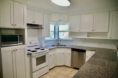 529 E Shore Drive, Clear Lake Shores, TX 77565 - Photo 14