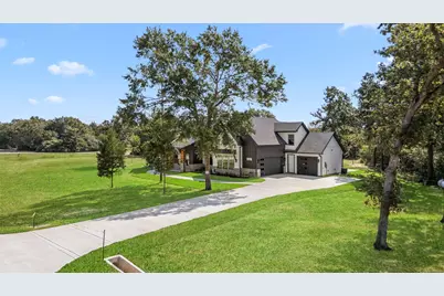 412 S Garrett Circle, Bellville, TX 77418 - Photo 36