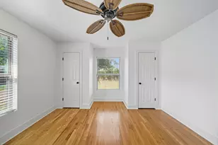 61 Trenwood Ln, Houston, TX 77022 - Photo 14