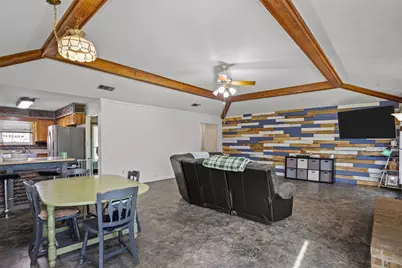 419 Trailwood Circle, Lufkin, TX 75904 - Photo 8