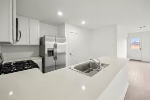 15690 Plum Brk Dr, Conroe, TX 77303 - Photo 12