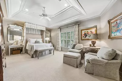 2627 Sutton Court, Houston, TX 77027 - Photo 18