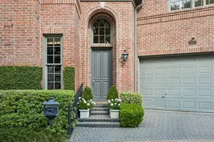 2627 Sutton Ct, Houston, TX 77027 - Photo 32