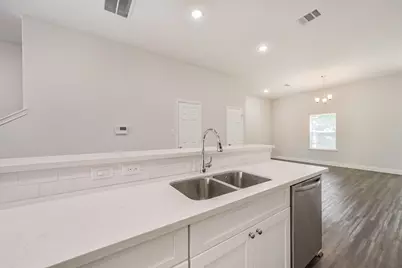 5604 Eastland Street, Houston, TX 77028 - Photo 12