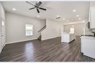 5604 Eastland Street, Houston, TX 77028 - Photo 6
