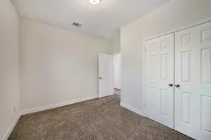 5604 Eastland St, Houston, TX 77028 - Photo 22
