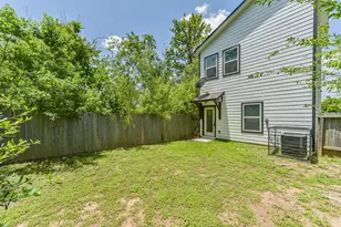 5604 Eastland St, Houston, TX 77028 - Photo 28