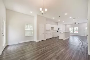 5604 Eastland St, Houston, TX 77028 - Photo 14