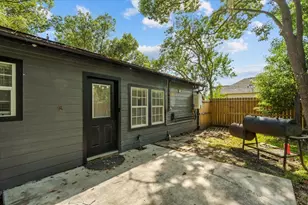 4501 E 38th St, Dickinson, TX 77539 - Photo 24