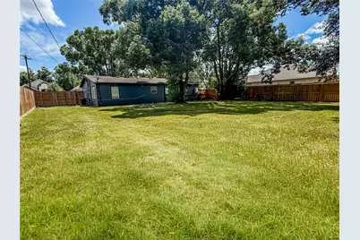 4501 E 38th Street, Dickinson, TX 77539 - Photo 26